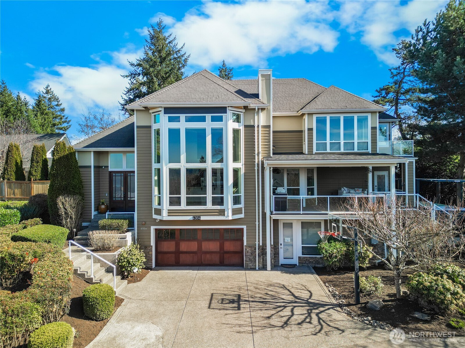 4304 120th Avenue SE, Bellevue, WA 98006