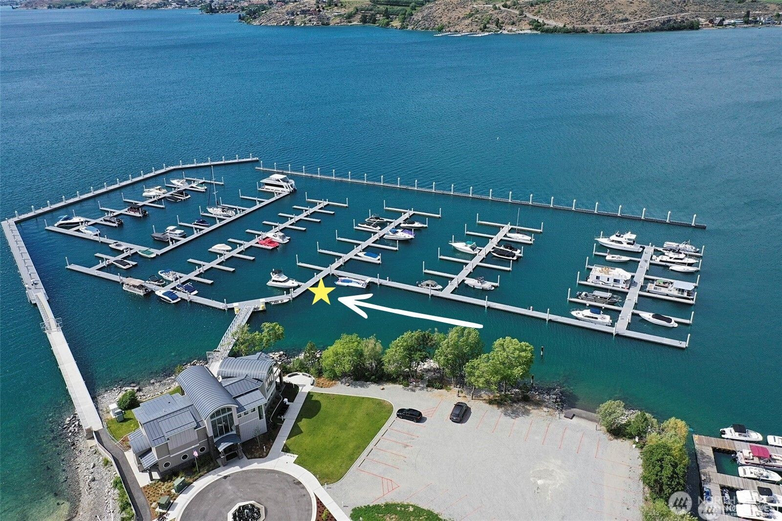 1350 W Woodin Avenue, Chelan, WA 98816