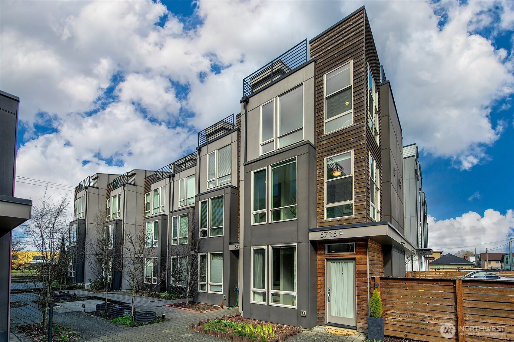 6726 Corson Avenue S, Seattle, WA 98108