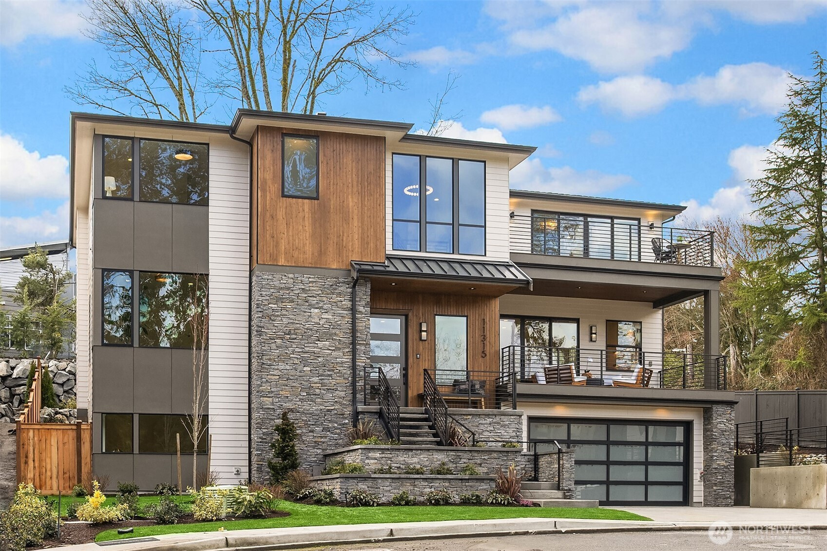 11315 113th Place NE, Kirkland, WA 98033