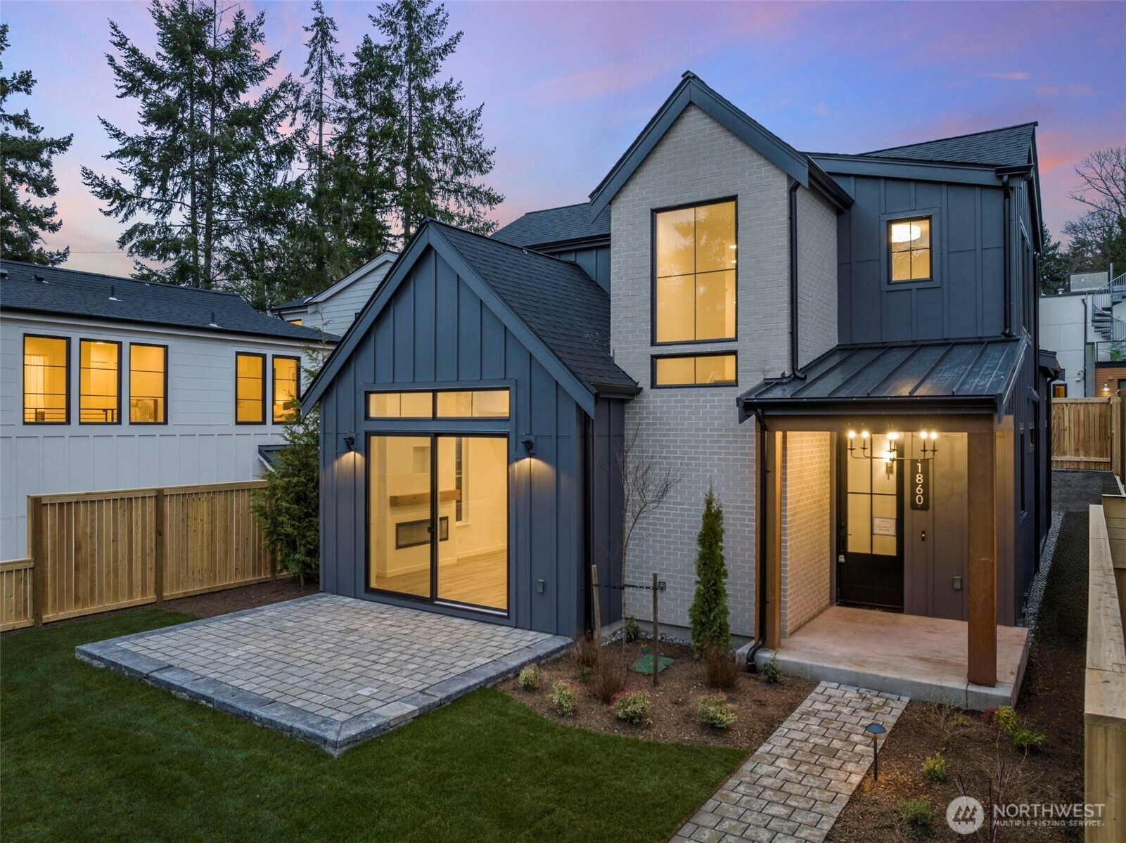 1860 1st Street, Kirkland, WA 98033