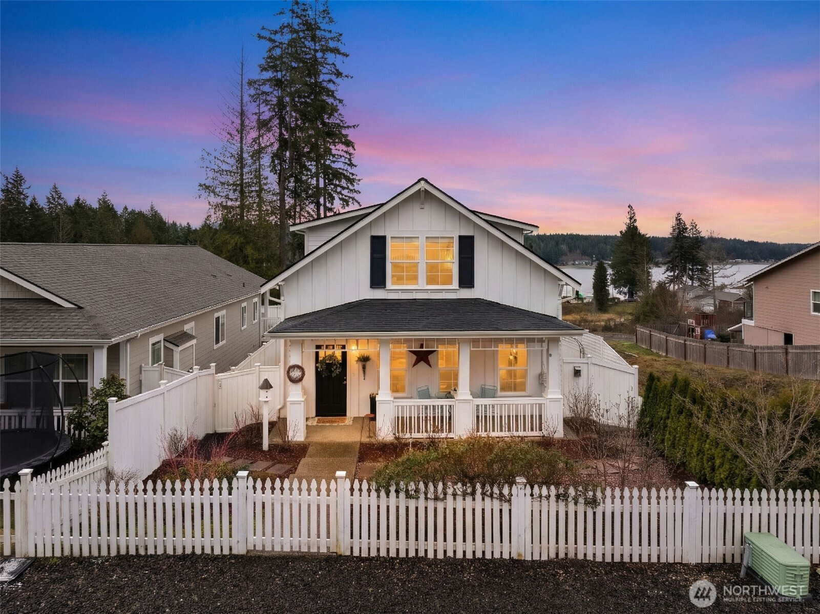 140 E Cedarland Lane, Allyn, WA 98524