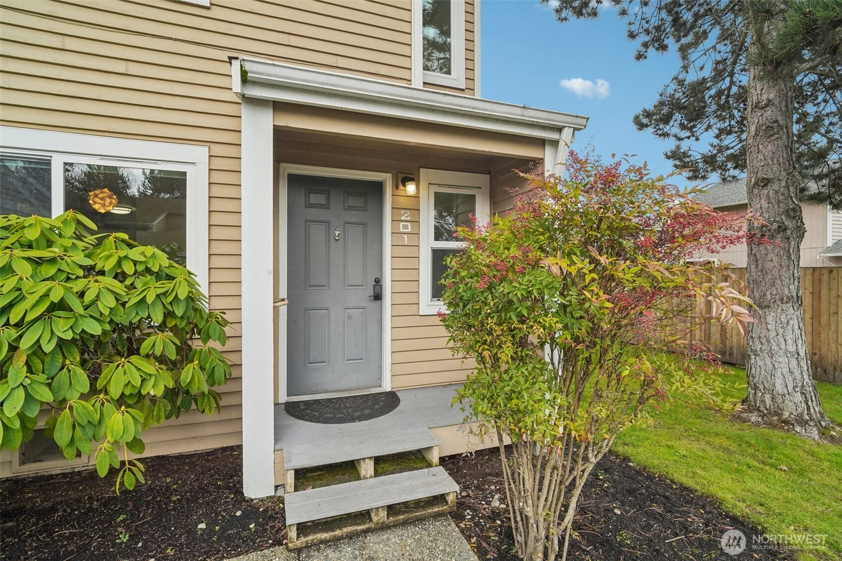 23912 12th Place S, Des Moines, WA 98198