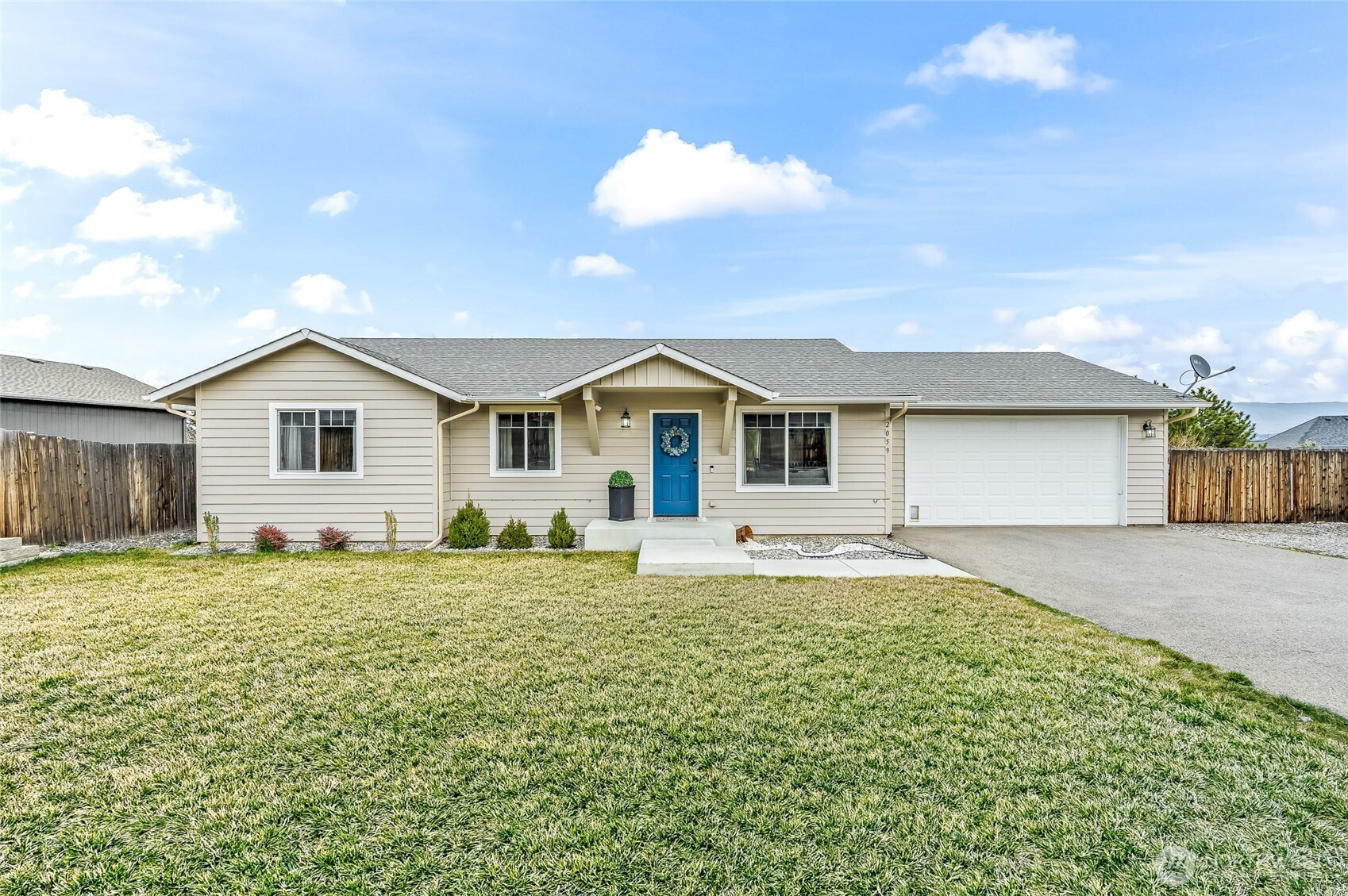 2059 Lasso Drive, Wenatchee, WA 98801