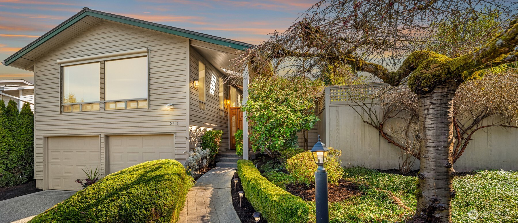 6114 104th Avenue NE, Kirkland, WA 98033