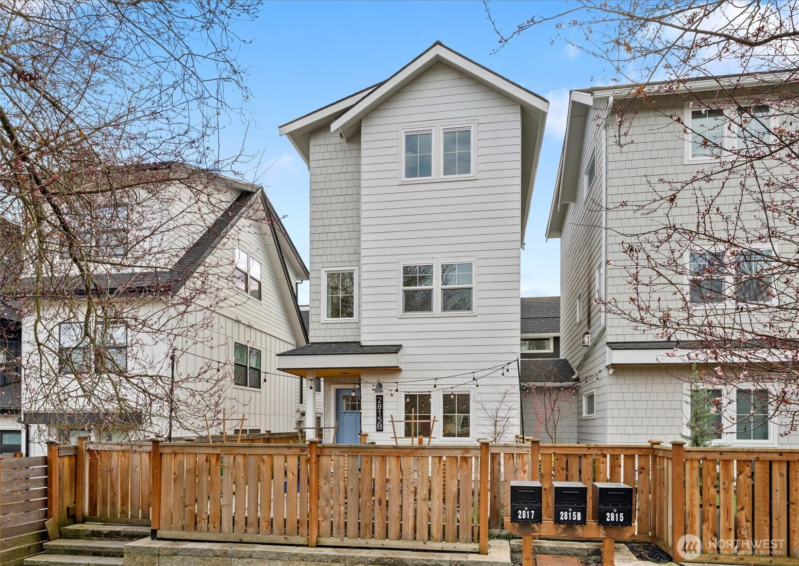 2815 E Denny Way, Seattle, WA 98122