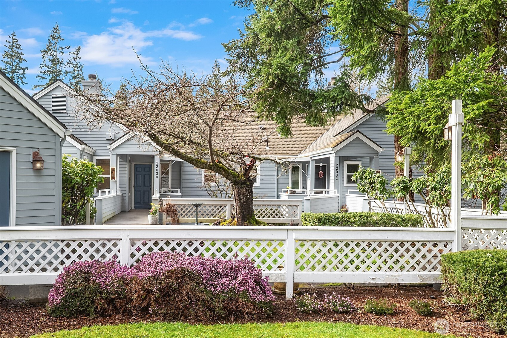 22030 SE 40th Court, Issaquah, WA 98029