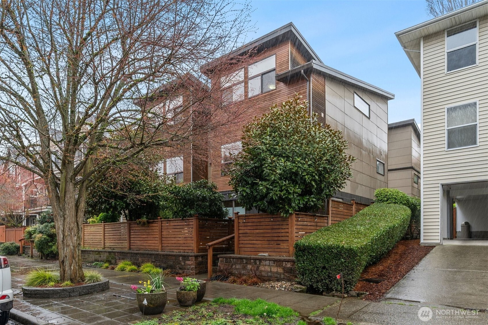 6536 42nd Avenue SW, Seattle, WA 98136