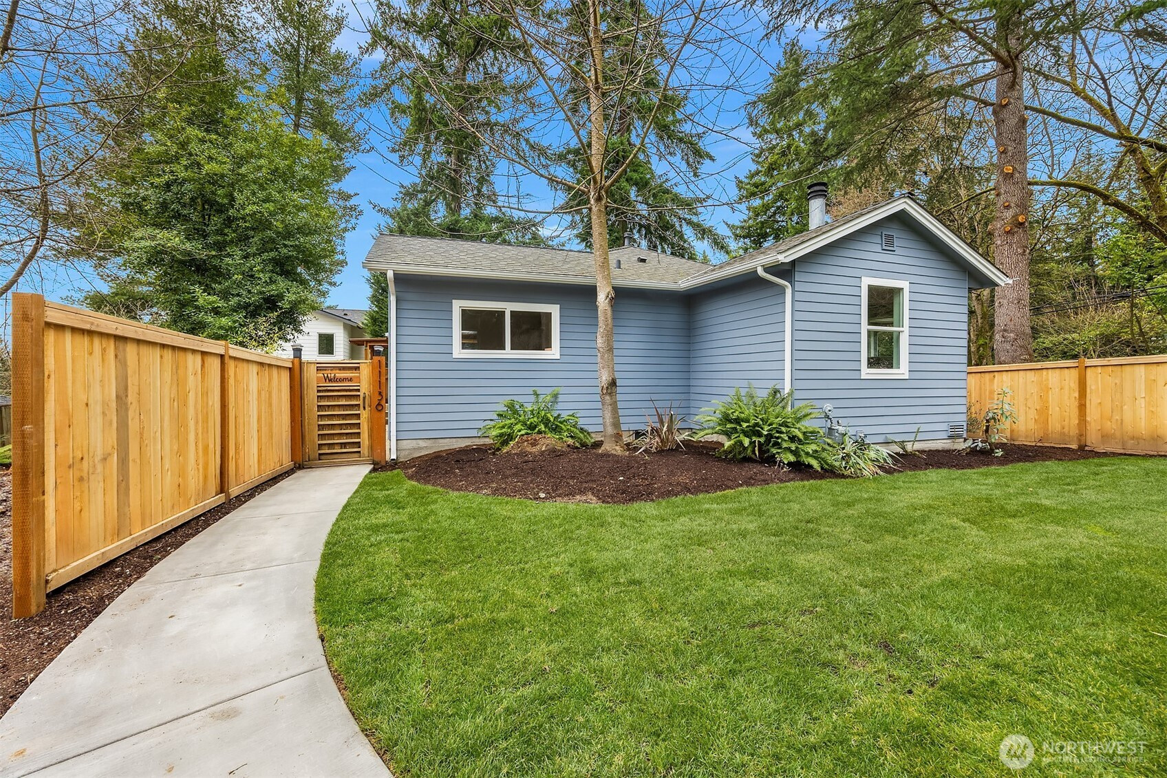 11136 108th Avenue NE, Kirkland, WA 98033