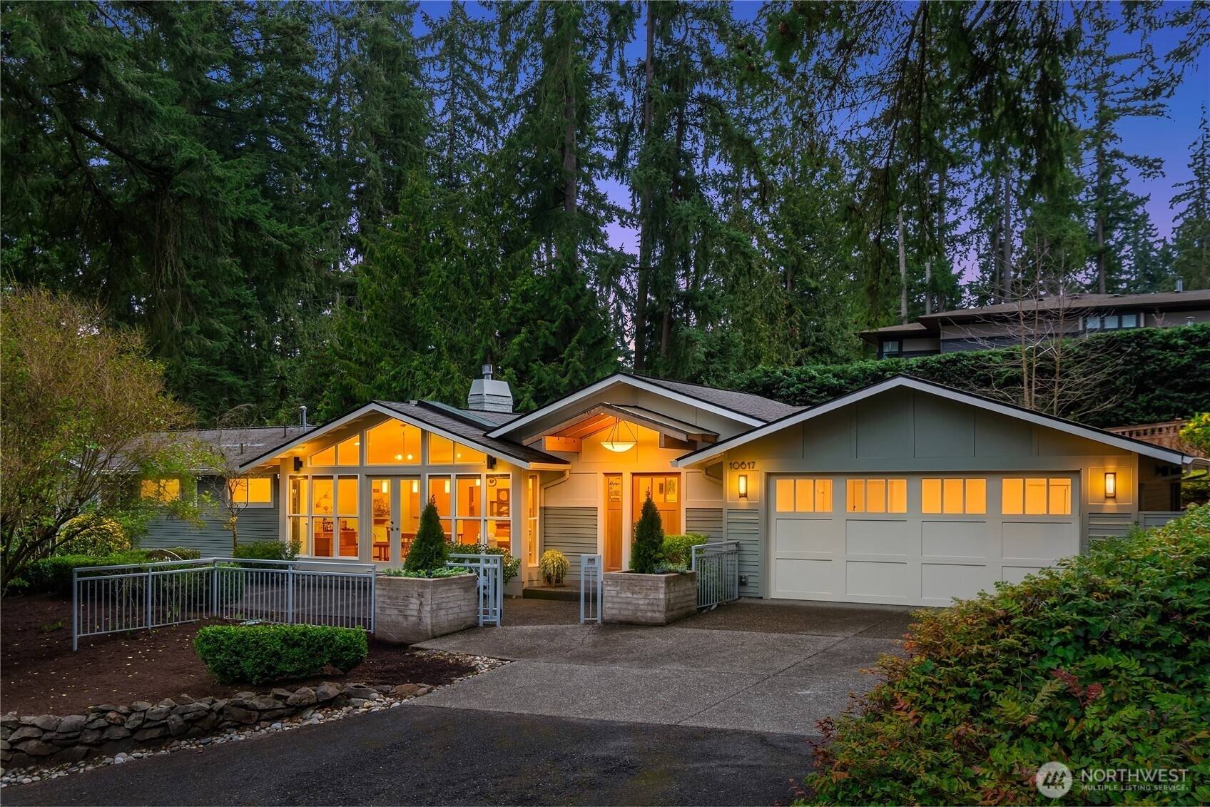 10617 SE 18th Street, Bellevue, WA 98004