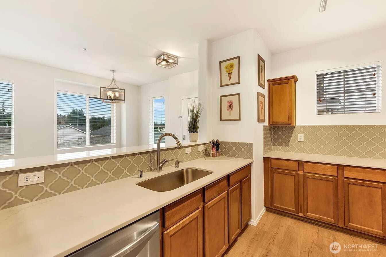 14915 38th Drive SE, Bothell, WA 98012