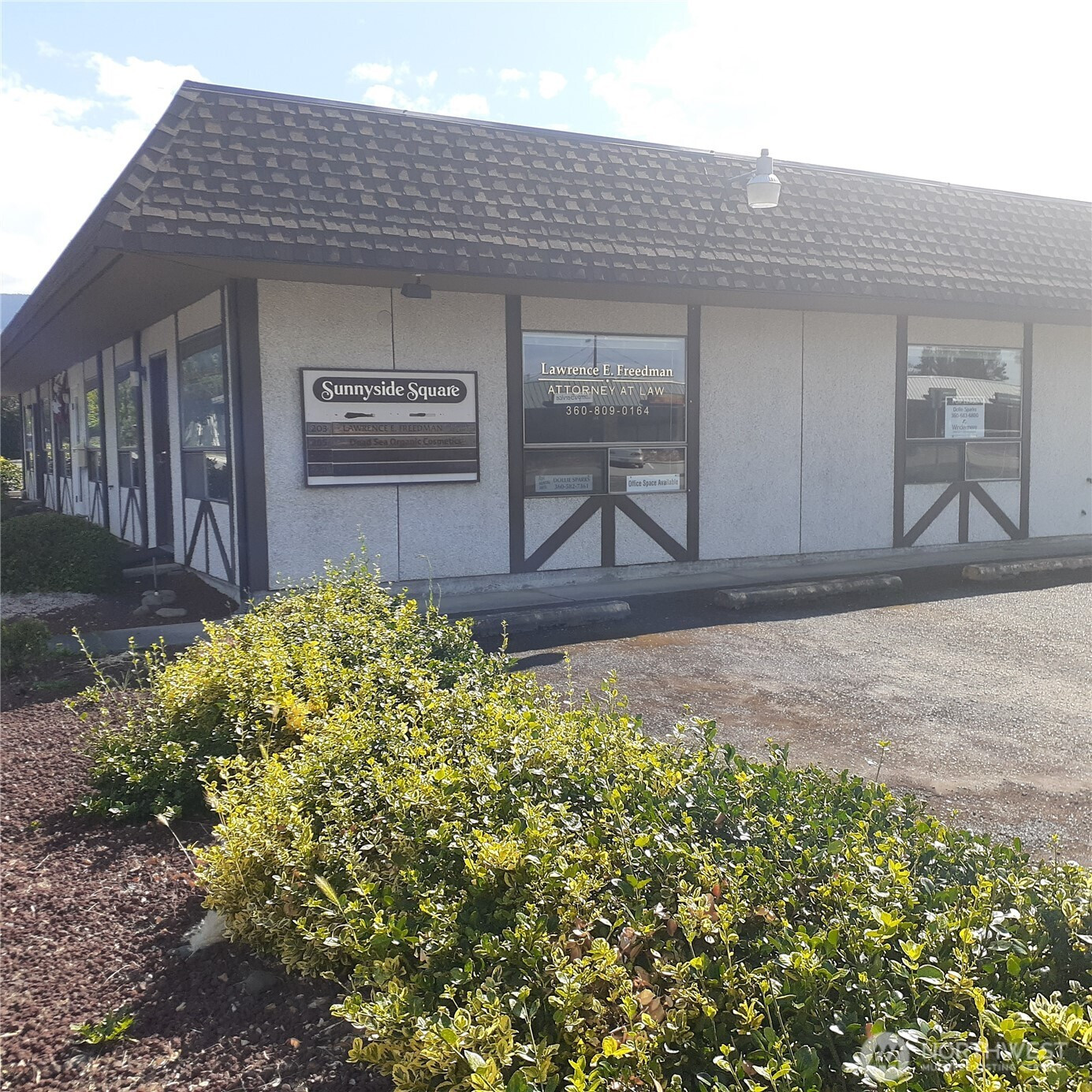 201 S Sunnyside Avenue, Sequim, WA 98382