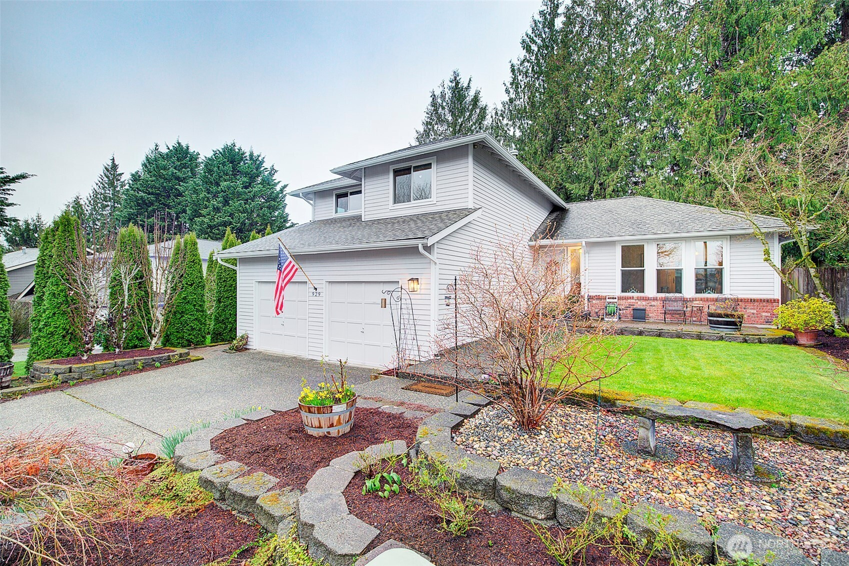929 224th Avenue NE, Sammamish, WA 98074