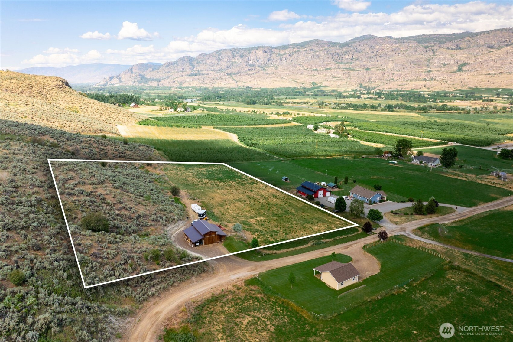 36 Rooster Flats, Oroville, WA 98844