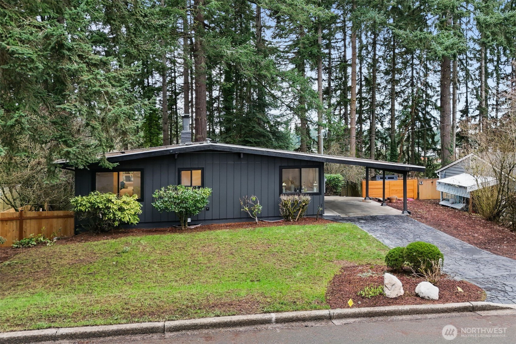 3901 151st Avenue SE, Bellevue, WA 98006