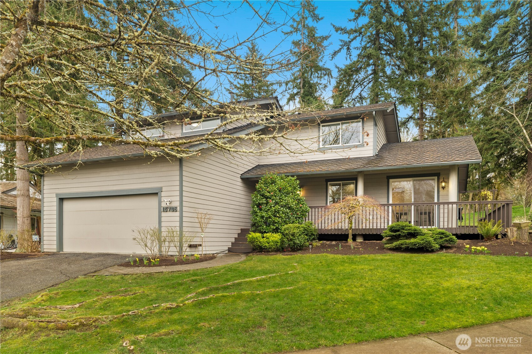 15705 NE 59th Way, Redmond, WA 98052