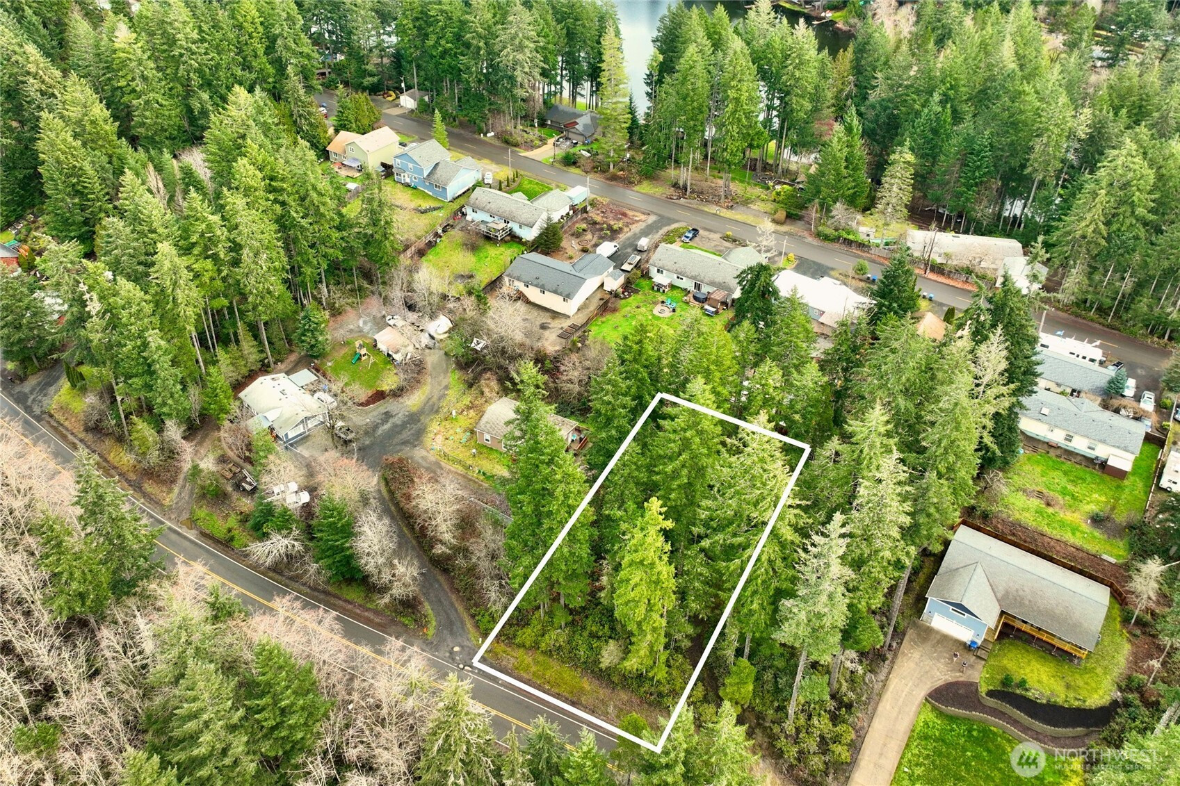 5011 E Rasor Road, Belfair, WA 98528
