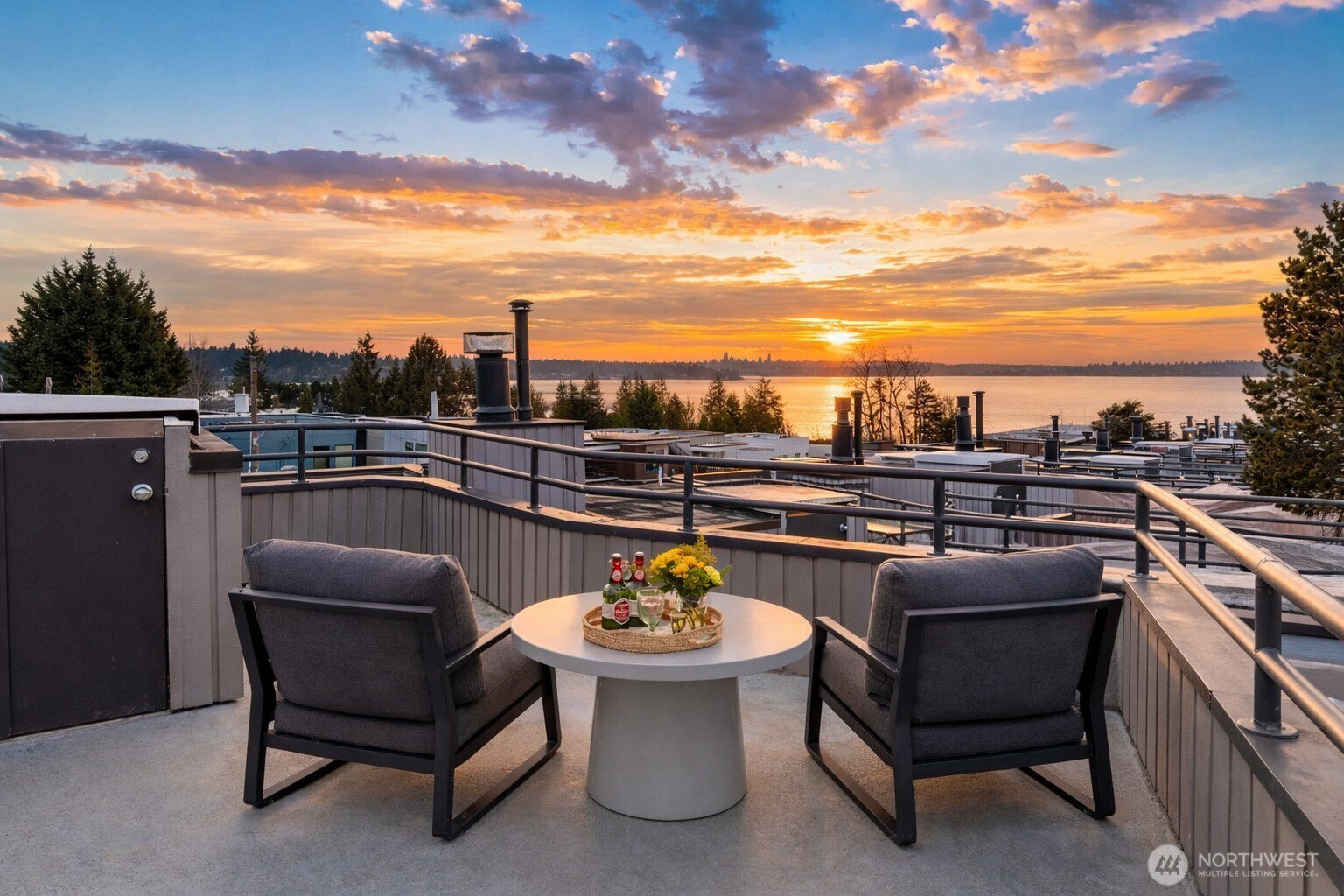 10142 NE 63rd Street, Kirkland, WA 98033