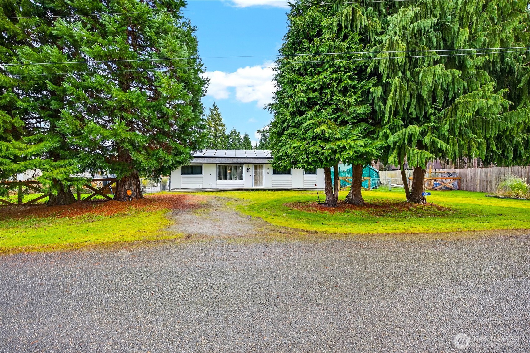 815 Hazzle Court, Coupeville, WA 98239