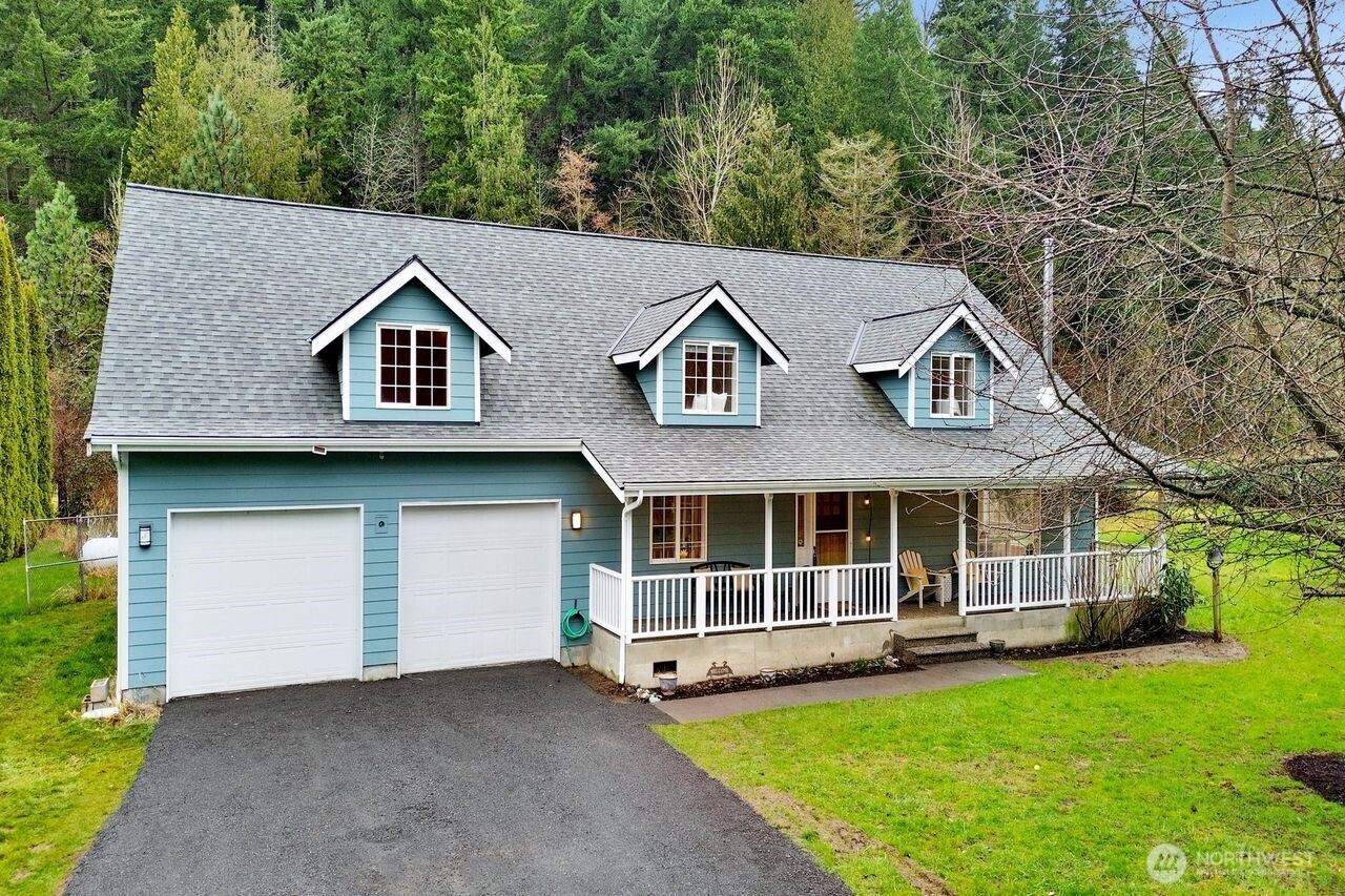 5242 Scarlett Way, Deming, WA 98244