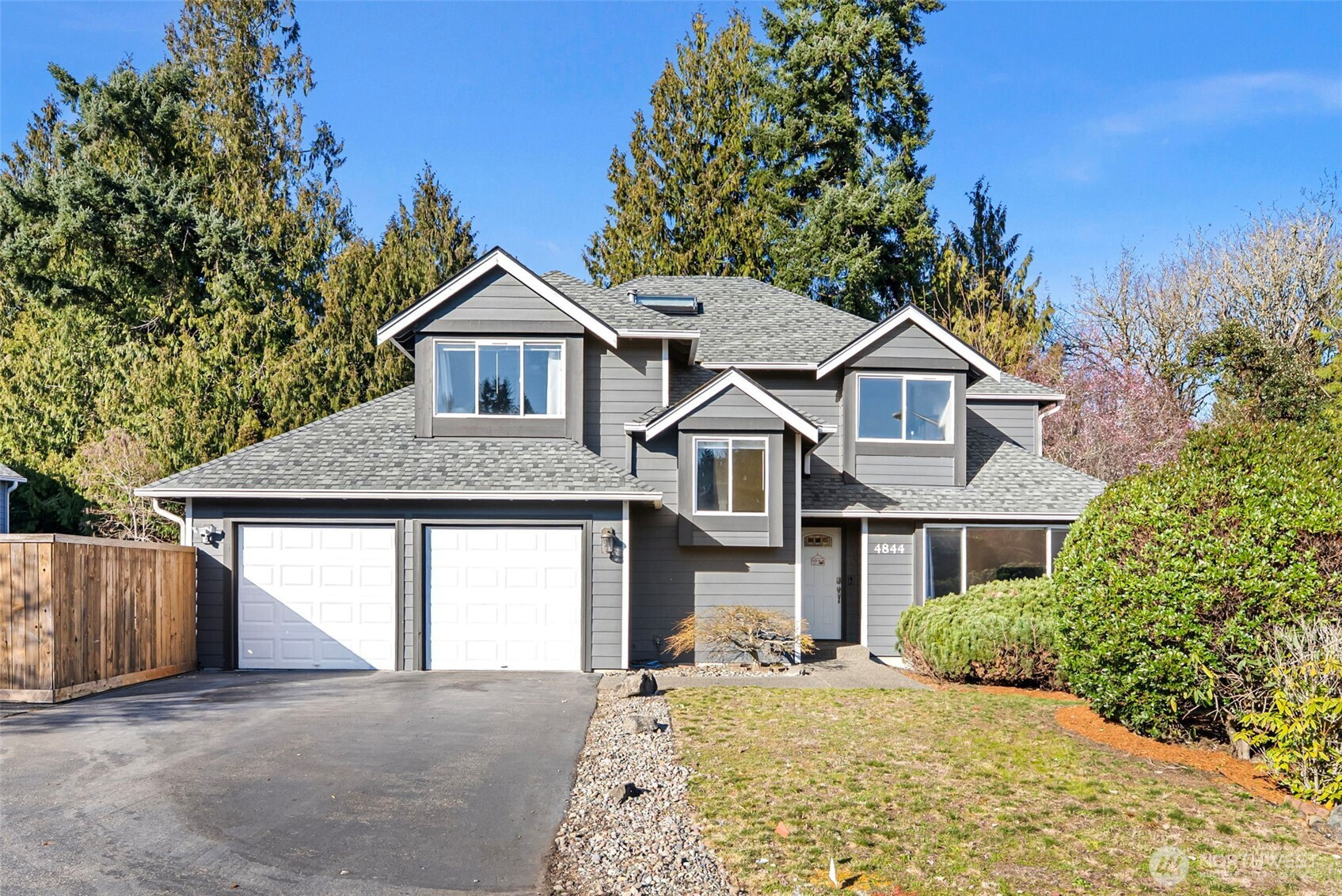 4844 NW Walgren Drive, Silverdale, WA 98383