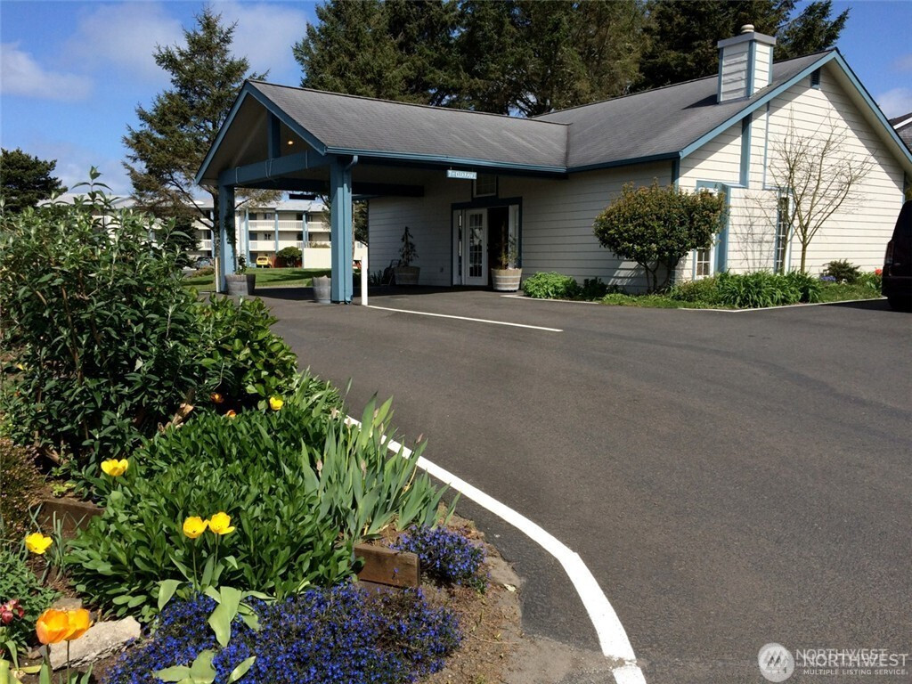 210 26th Street NW, Long Beach, WA 98631