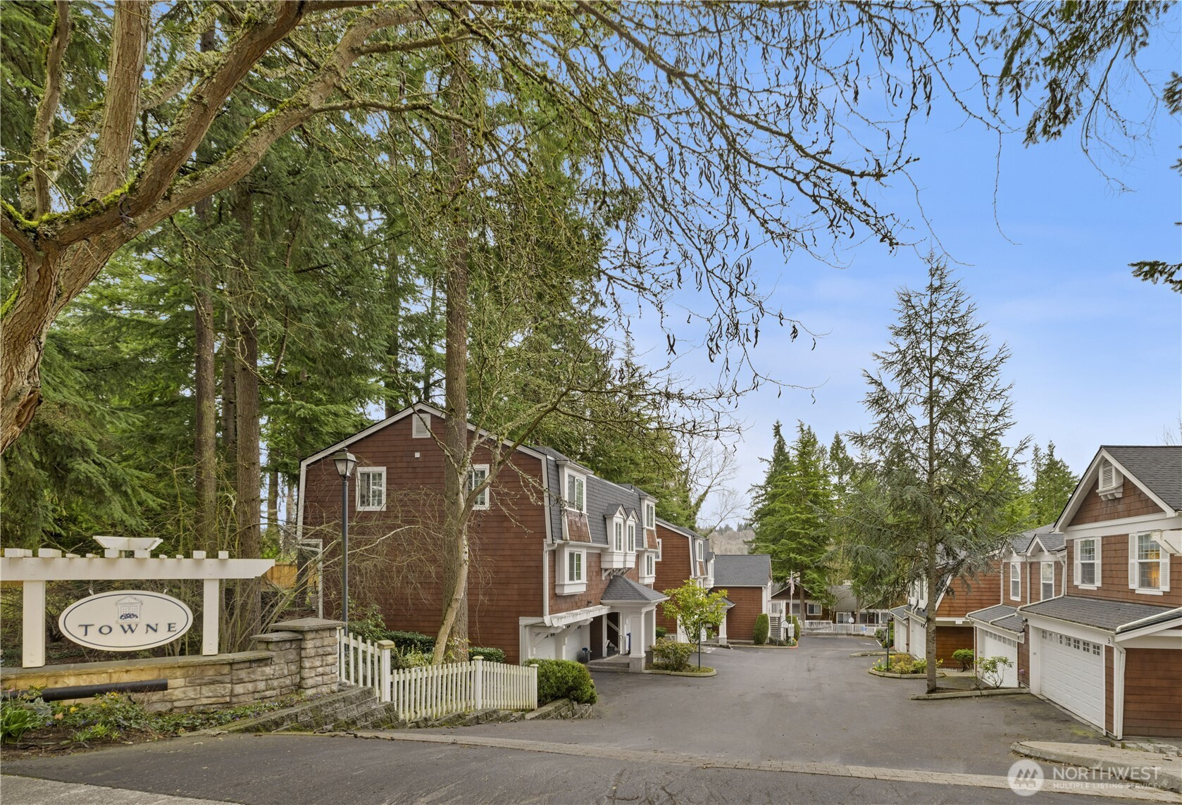 3018 128th Avenue SE, Bellevue, WA 98005