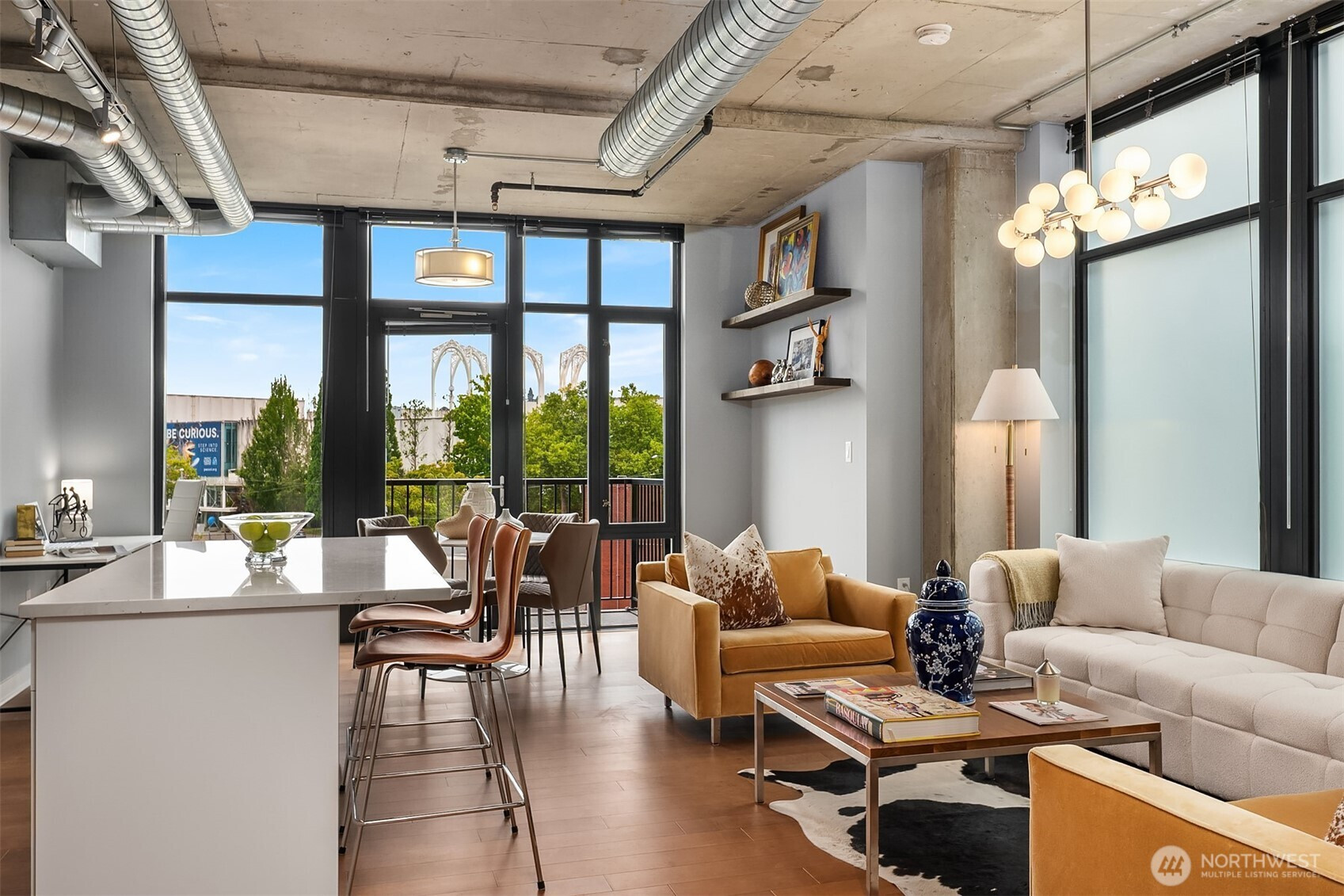 2720 3rd Avenue, Seattle, WA 98121