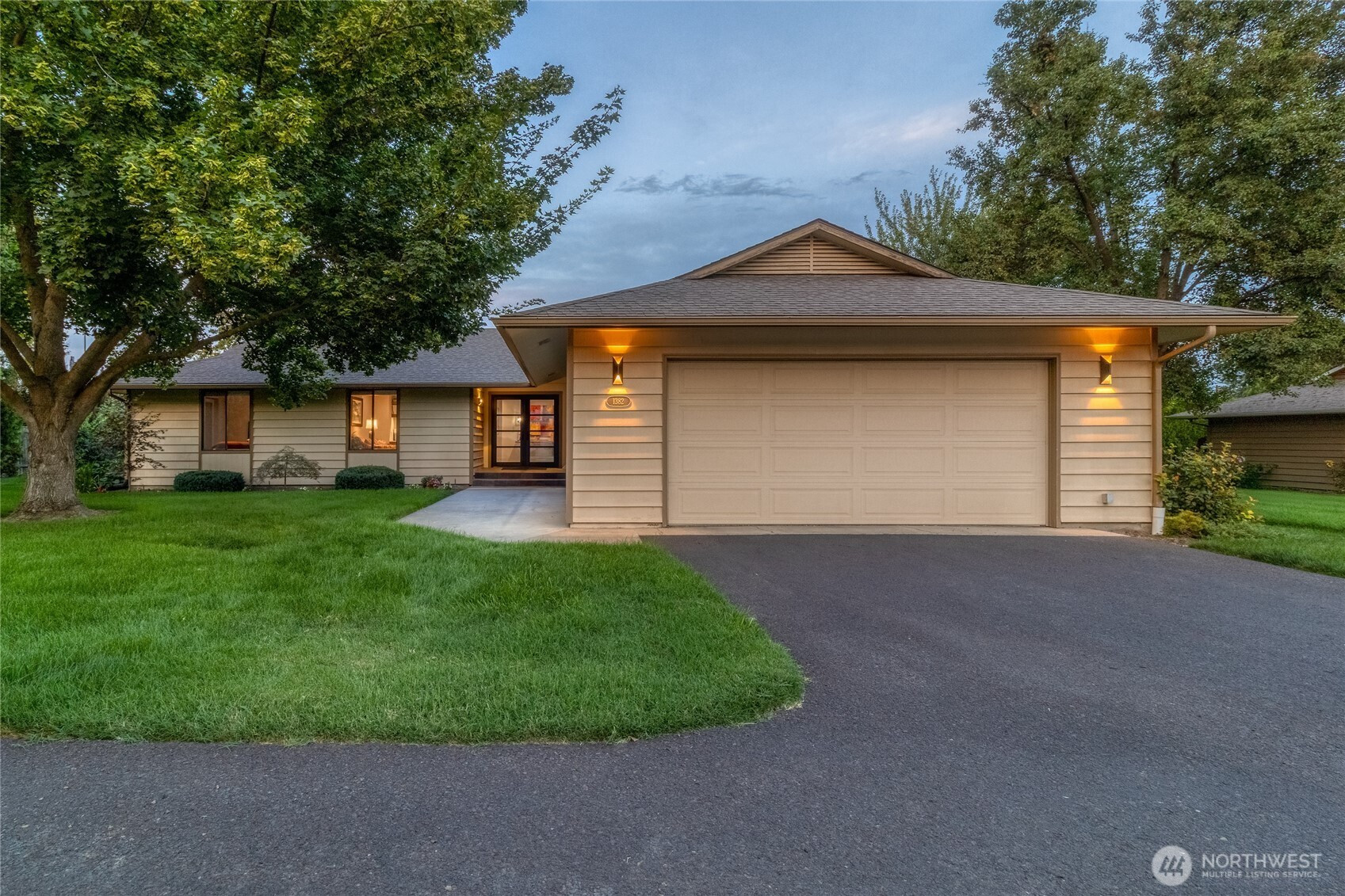 1382 Highland Road, Walla Walla, WA 99362