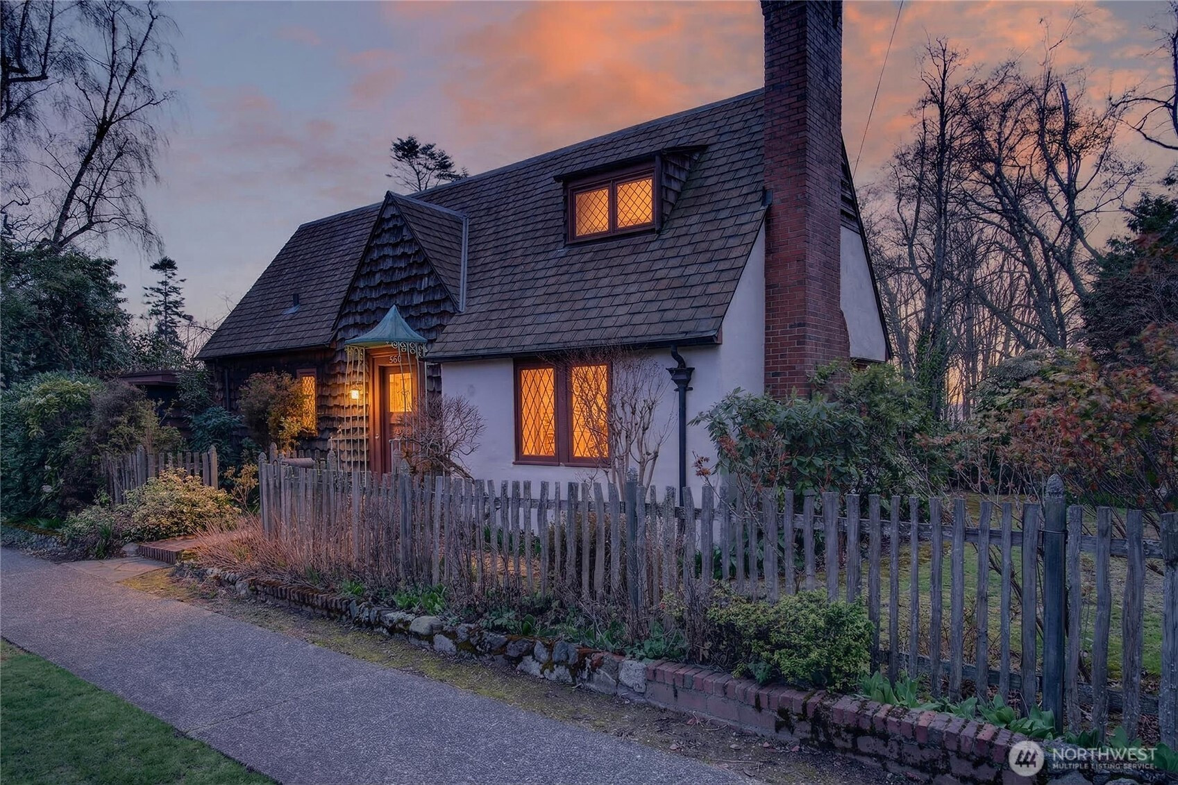 5605 49th Avenue SW, Seattle, WA 98136