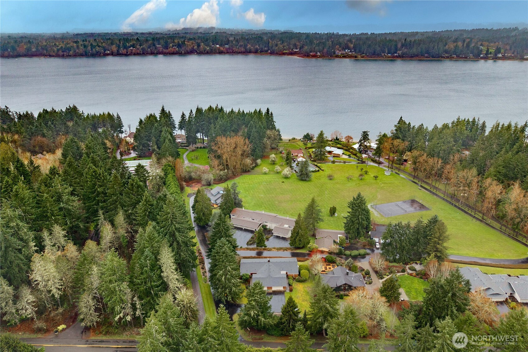 2502 70th Avenue NW, Olympia, WA 98502