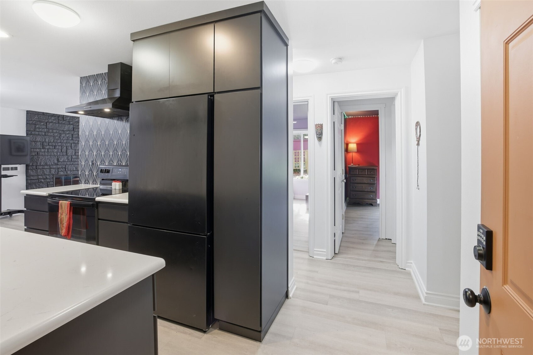 4525 S Henderson Street, Seattle, WA 98118