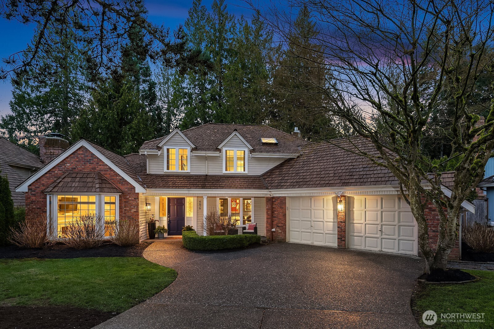 4679 238th Way SE, Sammamish, WA 98029
