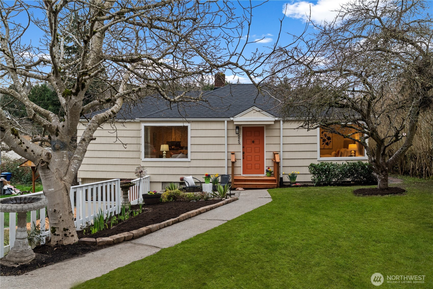 4849 25th Avenue SW, Seattle, WA 98106