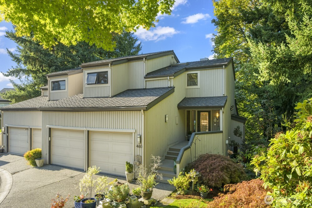 4617 103rd Lane NE, Kirkland, WA 98033