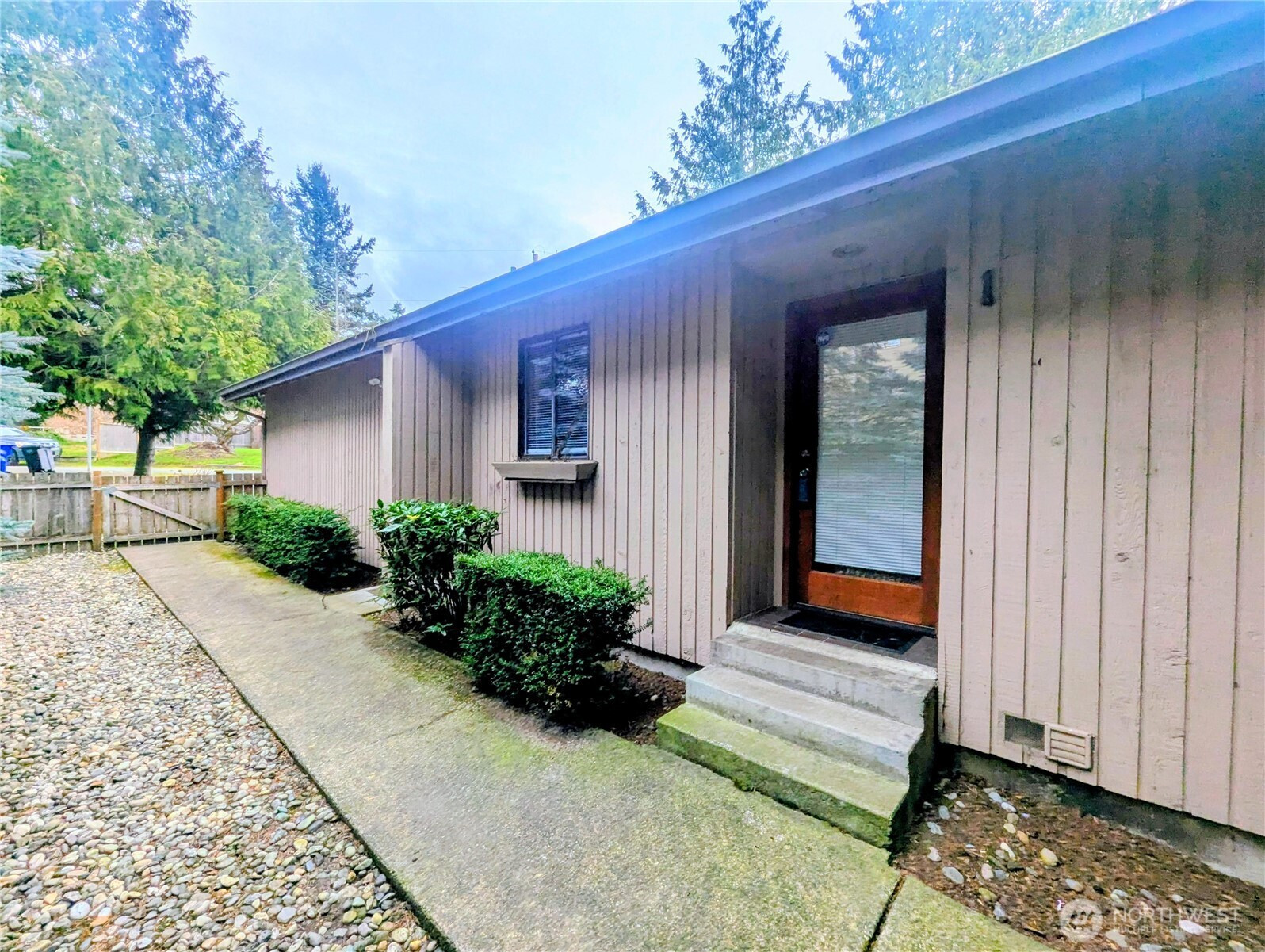 233 Dorn Avenue, Everett, WA 98208