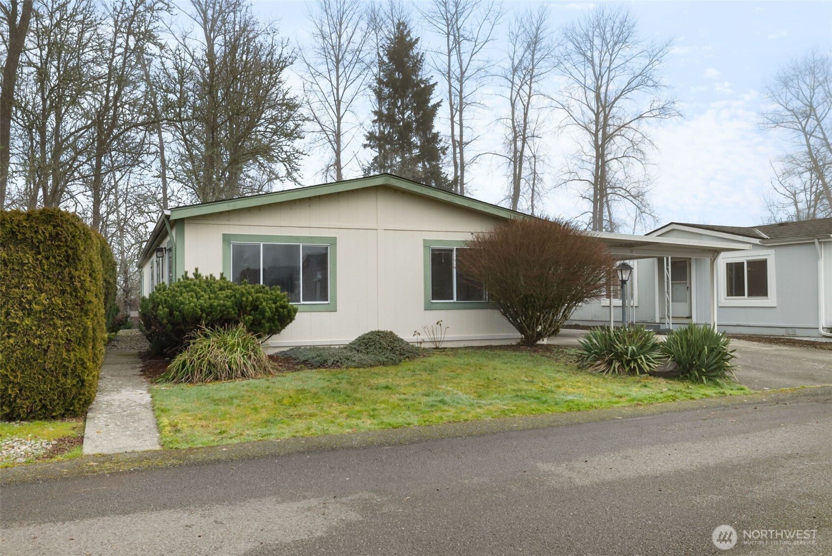 836 Harman Way S, Orting, WA 98360