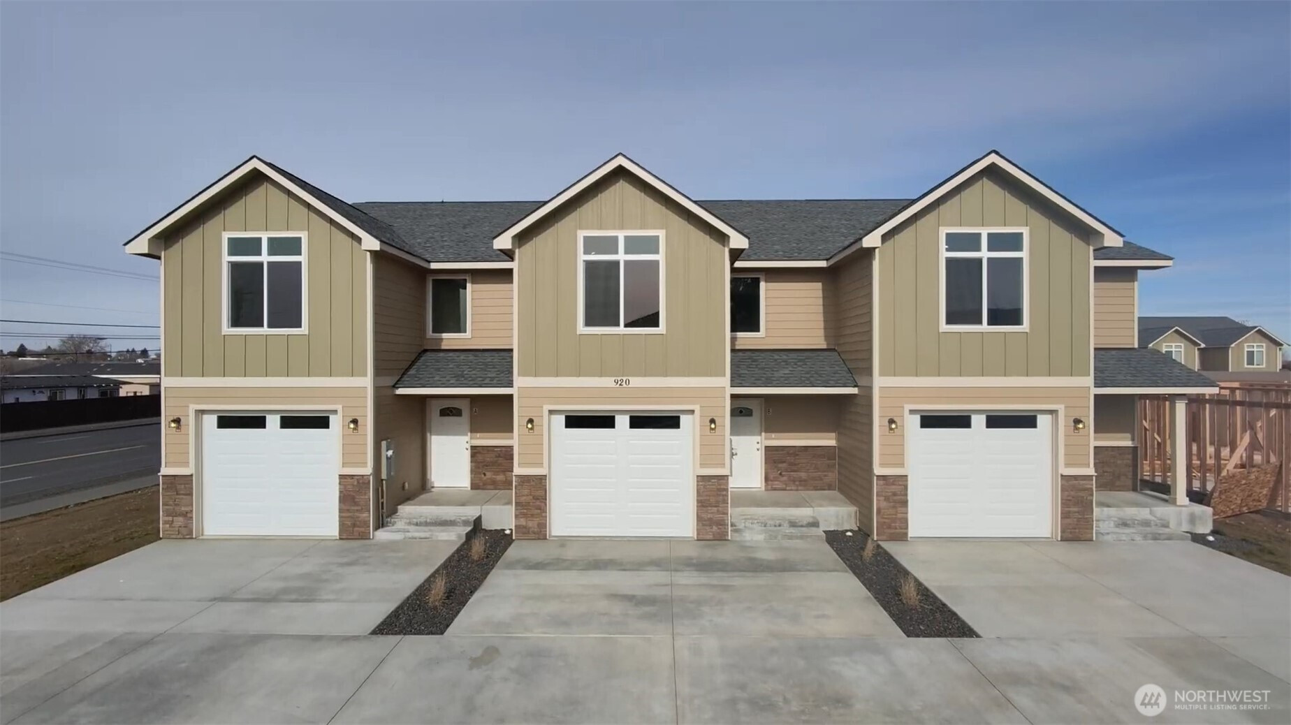 920 NW Sunburst Court, Moses Lake, WA 98837