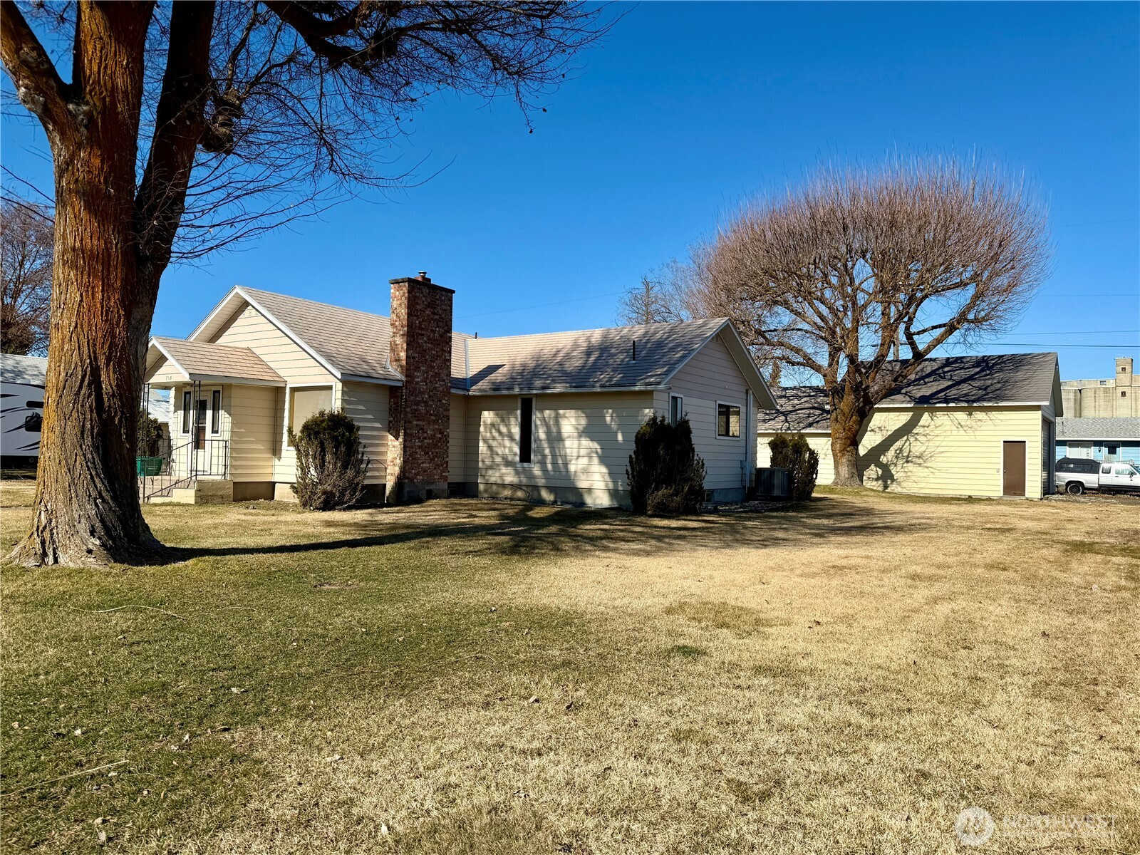 715 SE Pope Avenue, Wilbur, WA 99185