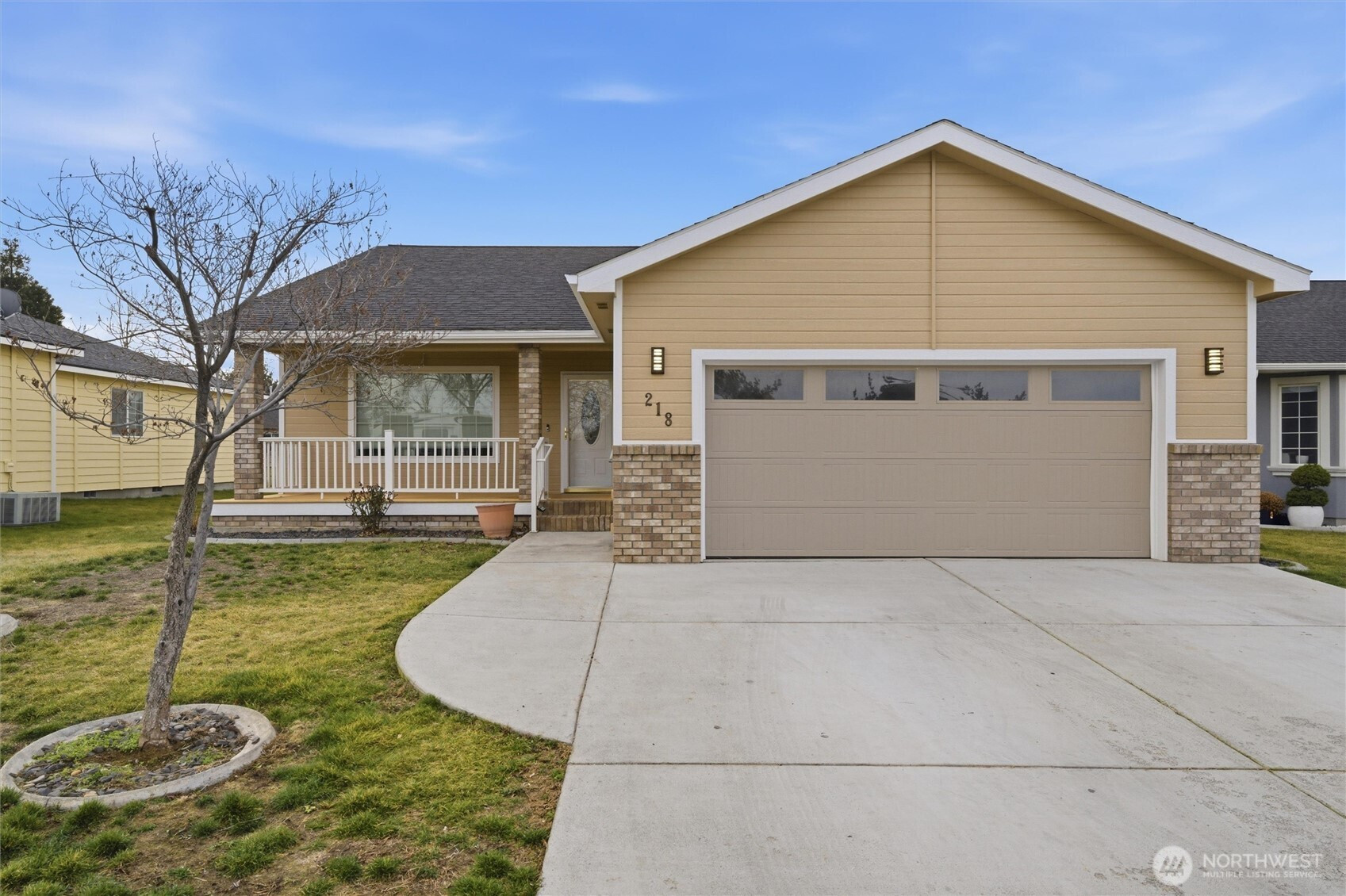 218 Sun Willows Boulevard, Pasco, WA 99301