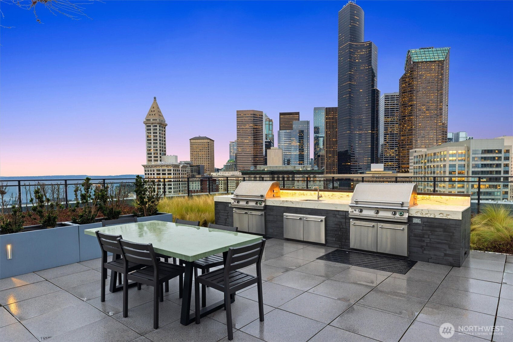 450 S Main Street, Seattle, WA 98104