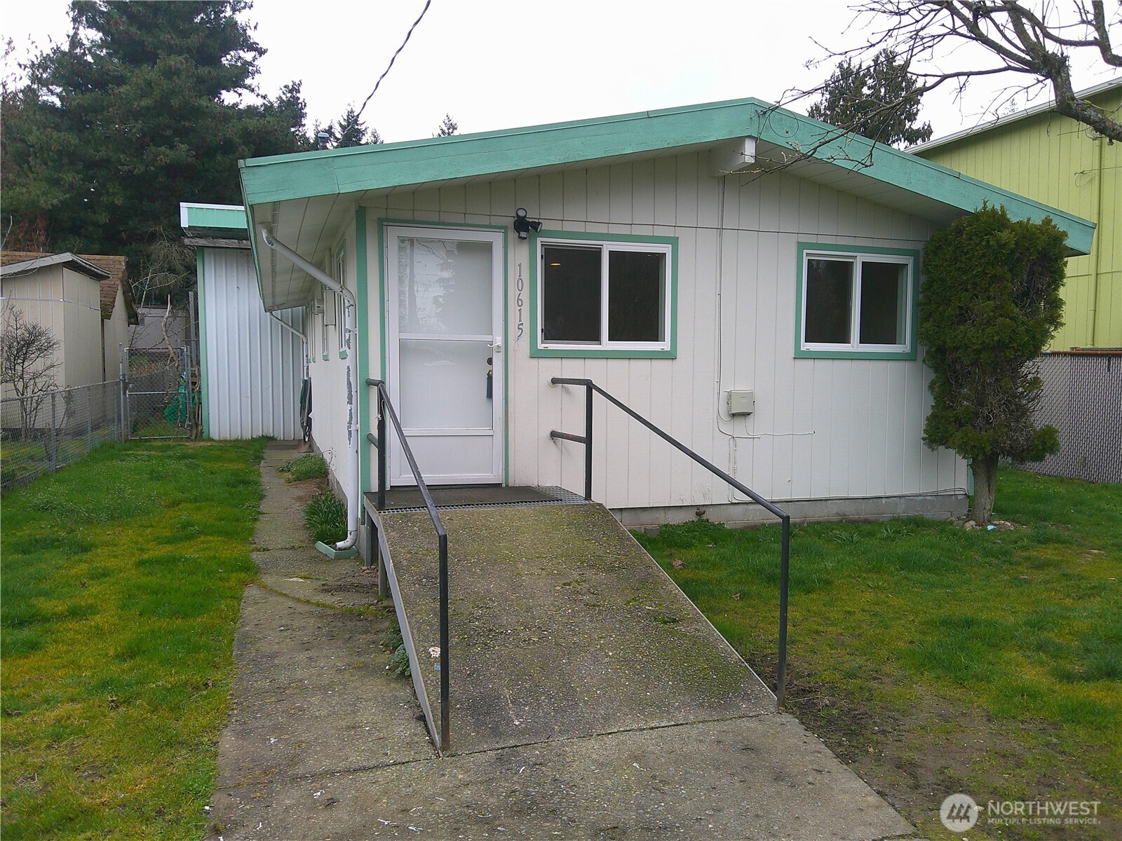 10615 18th Avenue SW, Seattle, WA 98146