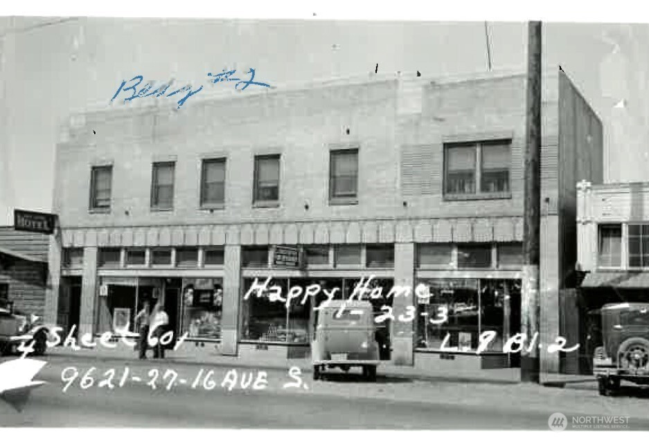 9625 16th Avenue SW, Seattle, WA 98106