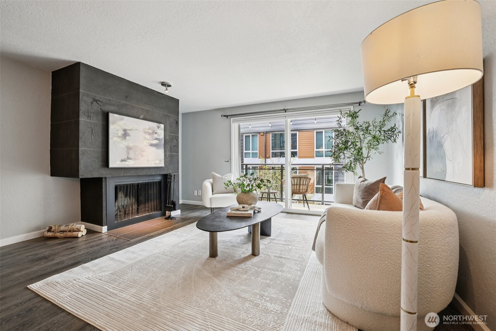 2219 14th Avenue W, Seattle, WA 98119