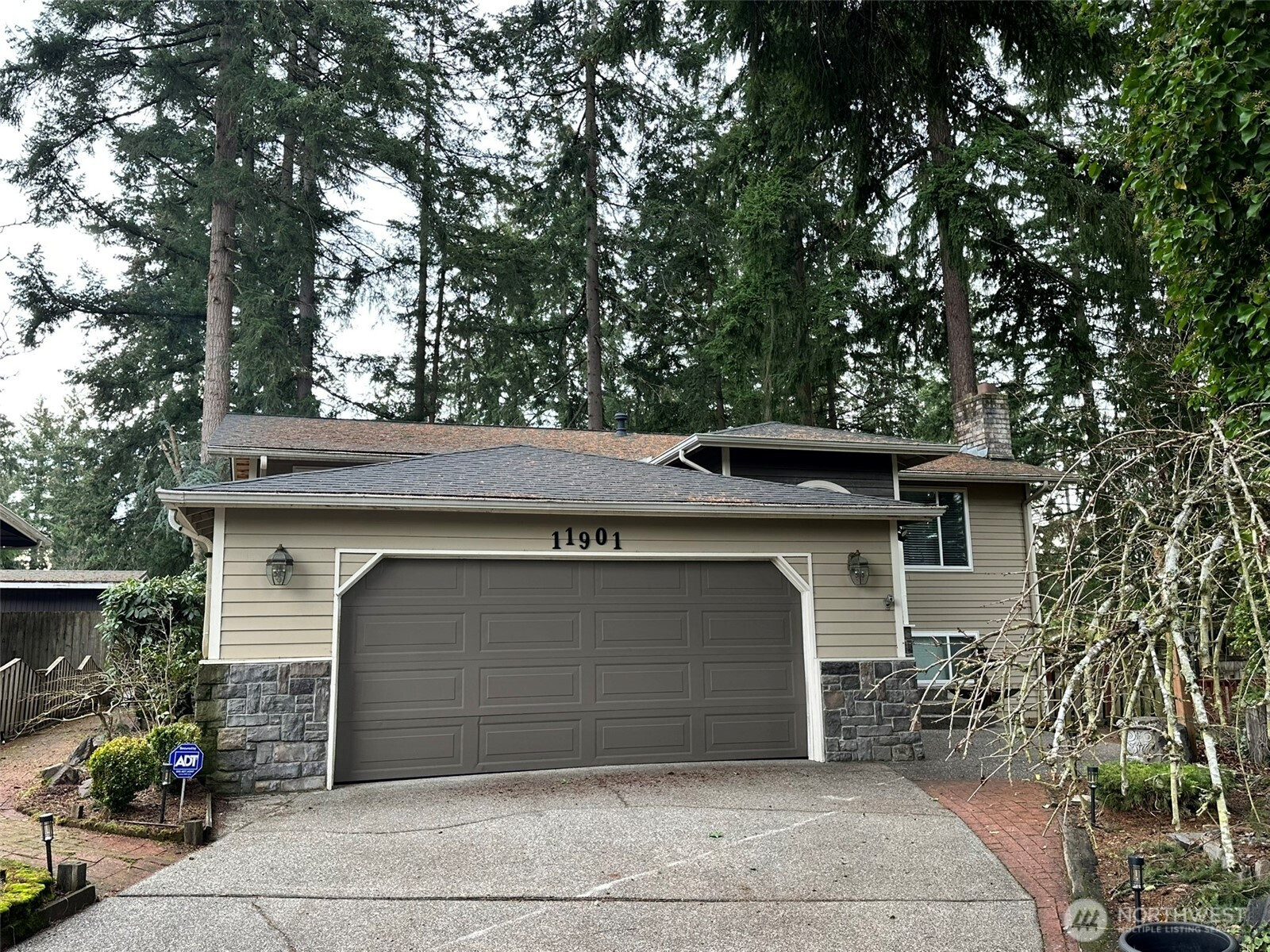 11901 SE 91st Street, Newcastle, WA 98056