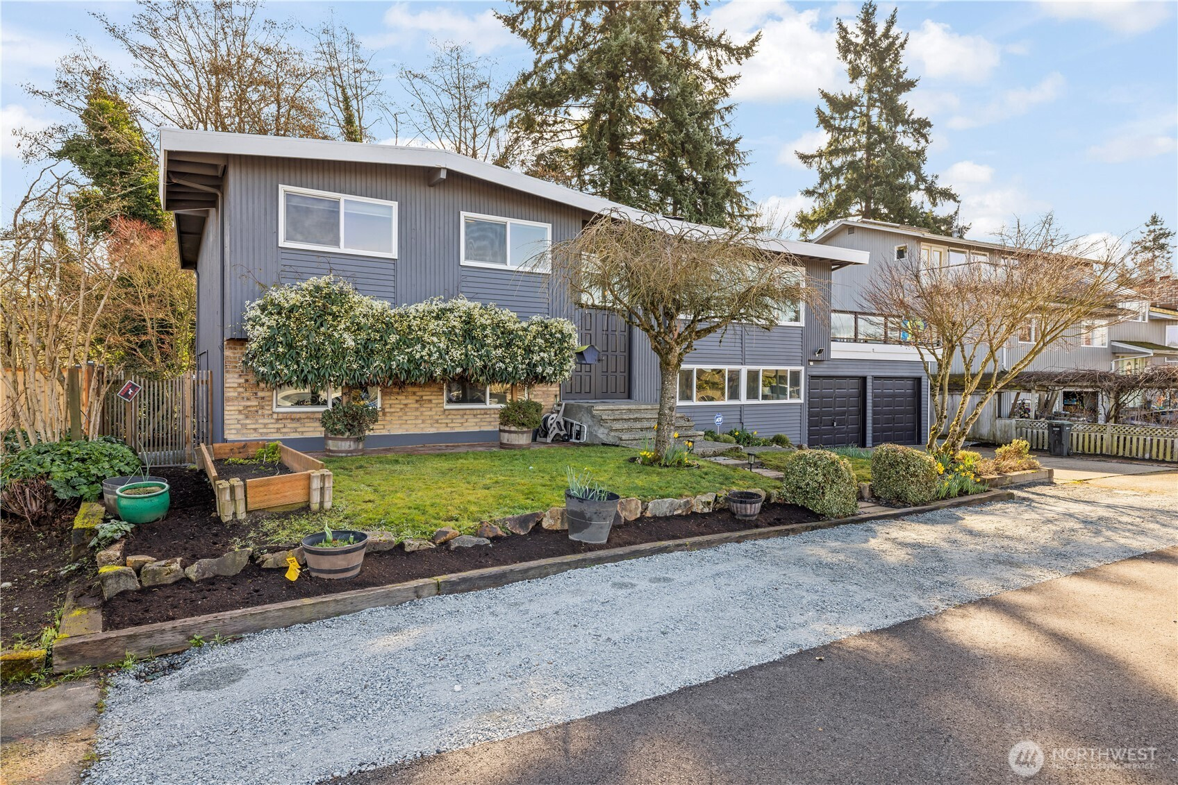 13666 18th Avenue SW, Burien, WA 98166