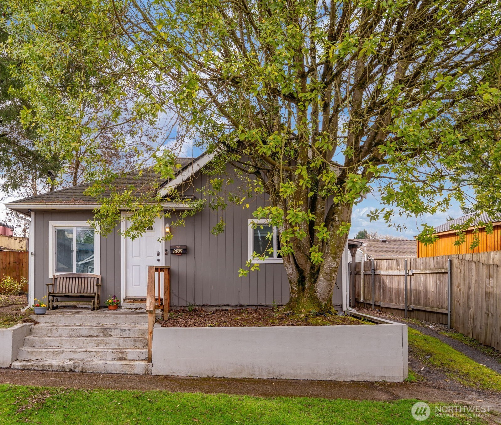 602 Burcham Street, Kelso, WA 98626