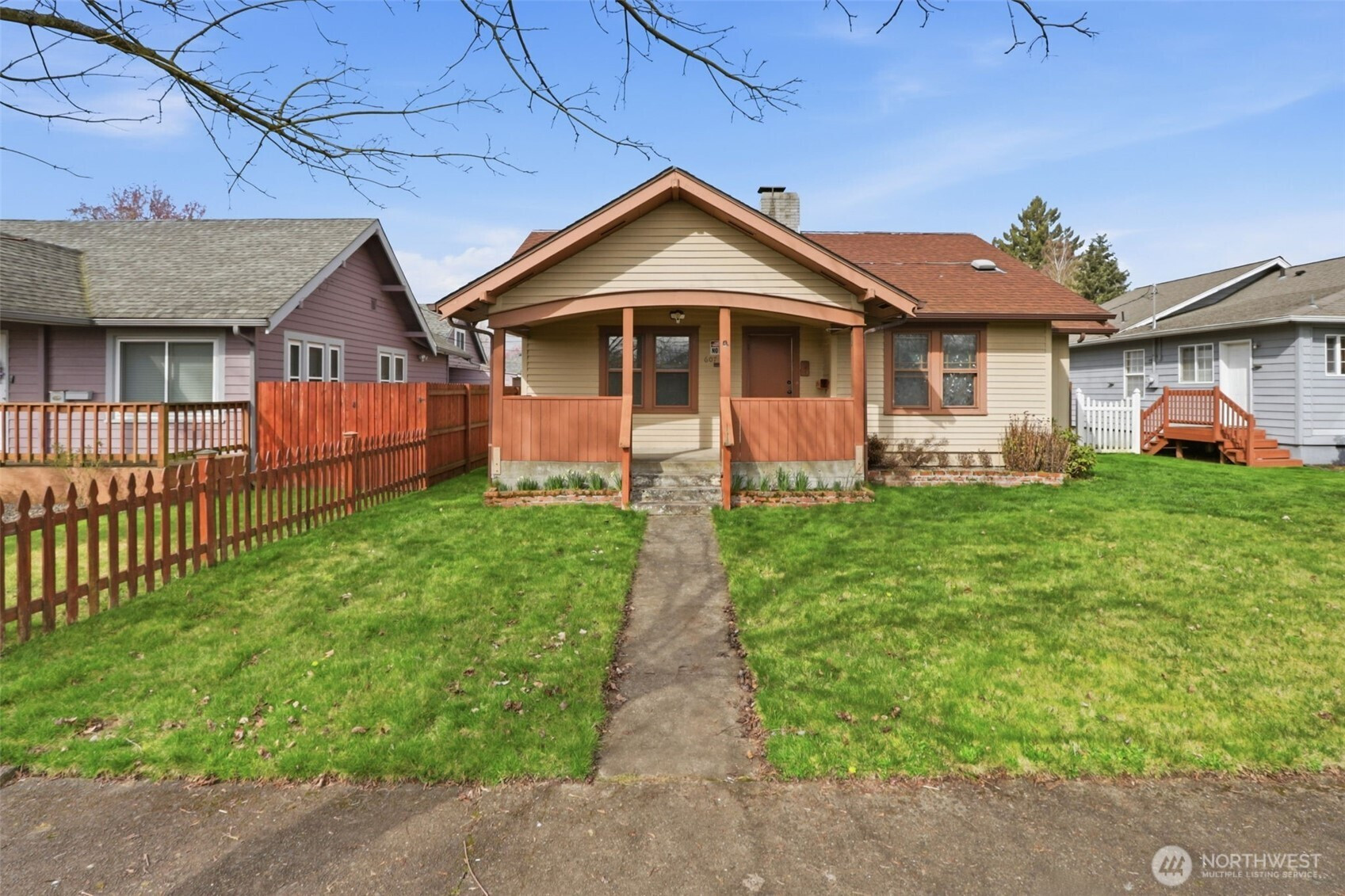 607 21st ave, Longview, WA 98632