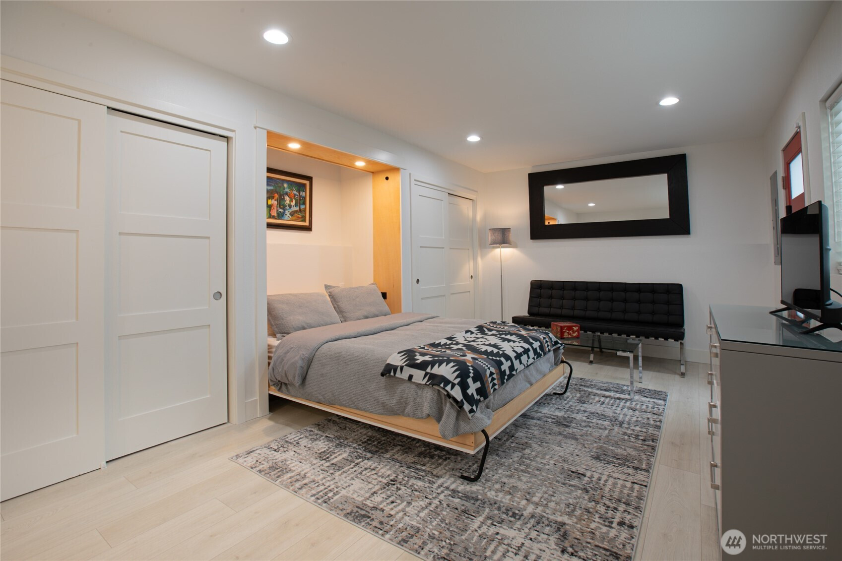 4727 36th, Seattle, WA 98126