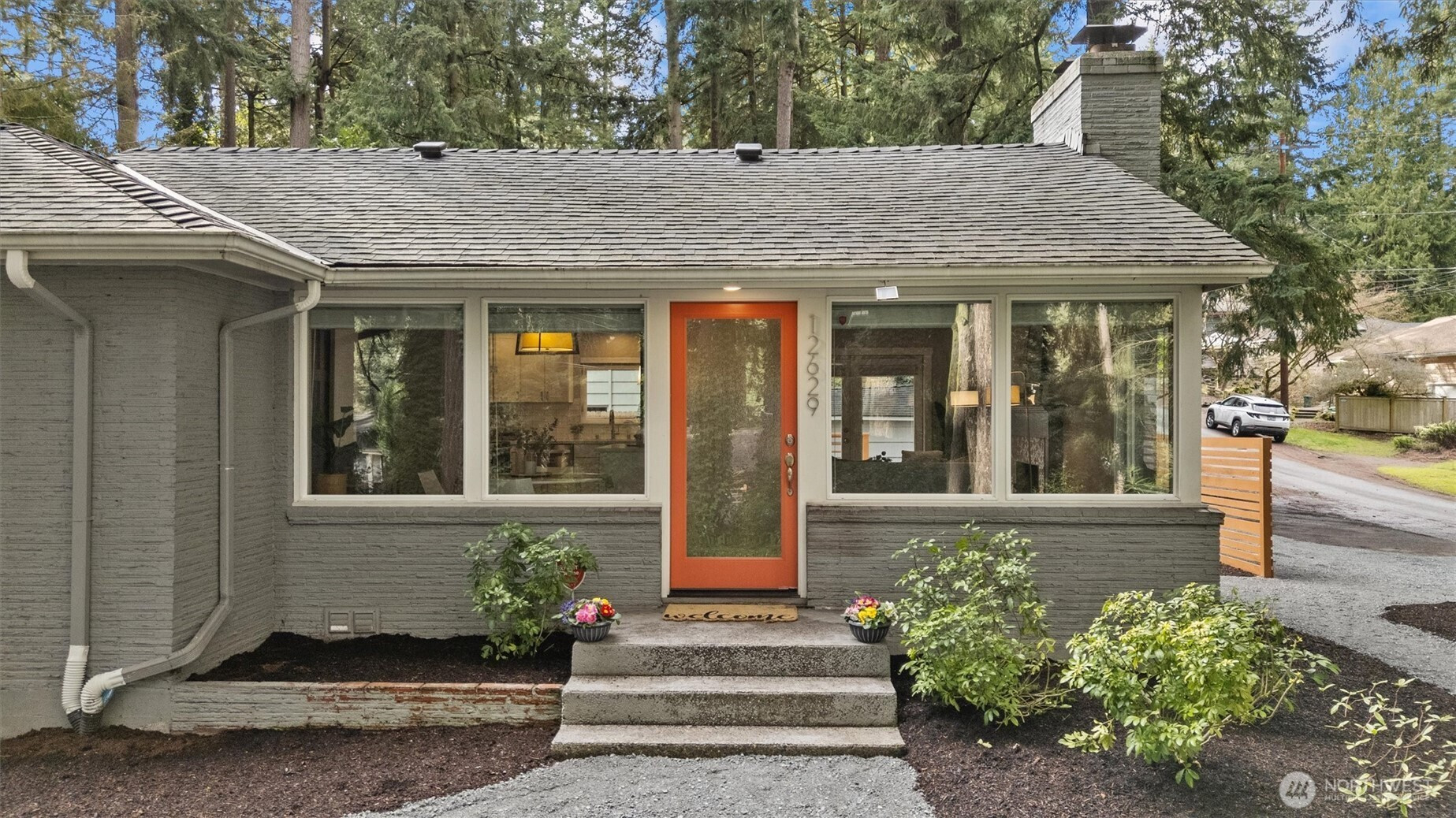 12629 10th Avenue NE, Seattle, WA 98125